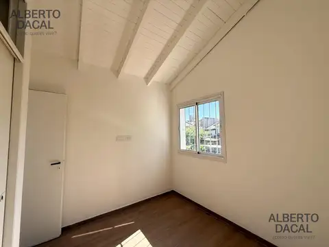 DUPLEX CON CPCHERA DOS DORMITORIOS