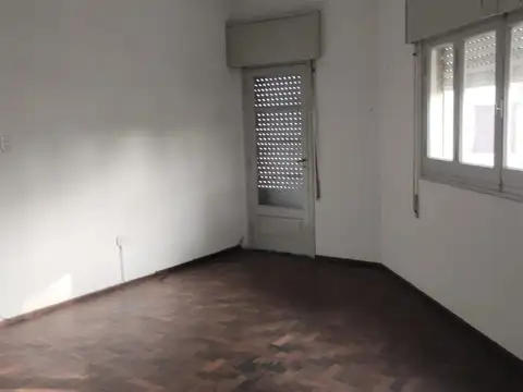 Local en Venta en Cinco Esquinas, USD 125.000