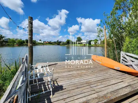 Casa en Venta con 4 cocheras