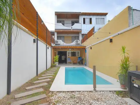 Espectacular Triplex -casa En Venta San Miguel - 5 Ambientes Pileta, Quincho Y Cochera