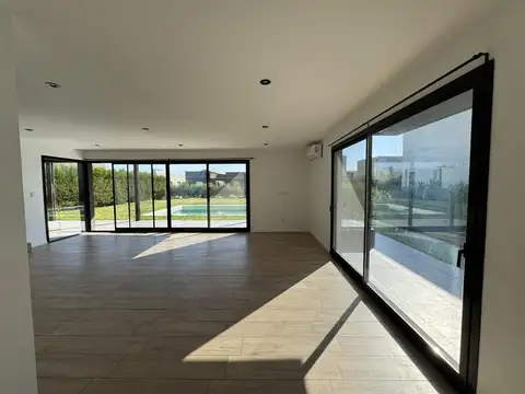 Casa en Alquiler A Estrenar