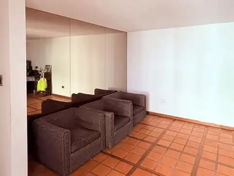 Depto Tipo Casa en Venta en Centro, USD 127.000
