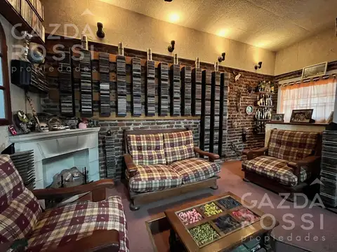 Casa en Venta con 1 cochera
