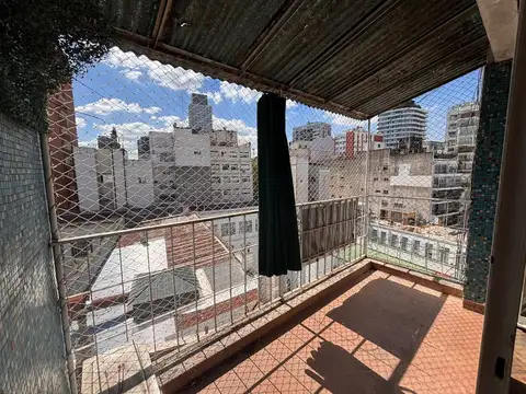 3 AMB + DEP C/BALCON CTFTE - MUY LUMINOSO Y AMPLIO