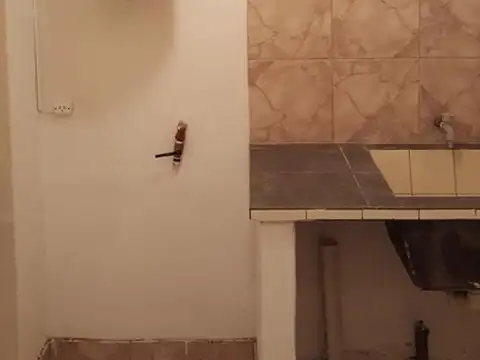 Casa en alquiler de 2 ambientes en Villa de Mayo