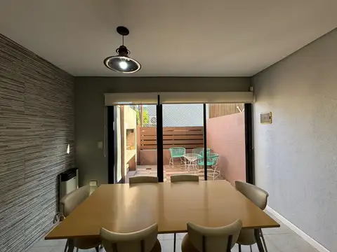 Departamento en Alquiler con 1 cocheras