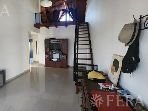 Depto Tipo Casa en Venta al Oeste