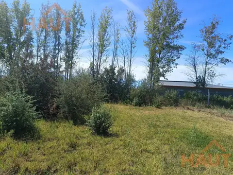 Terreno en Venta 76  mts Fondo