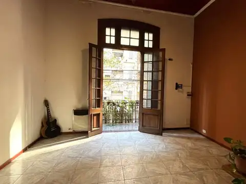 VENTA PH 6 AMBIENTES EN BALVANERA IDEAL FLIPPING