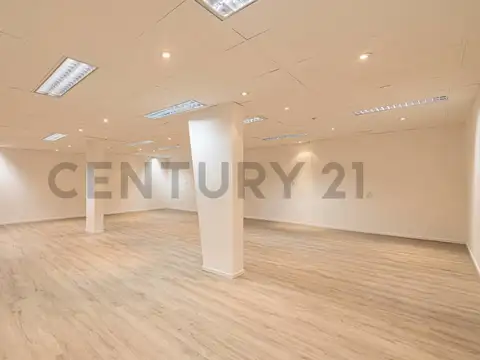 Av. Santa Fe 3700 , Piso 0