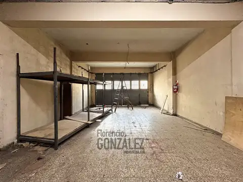 Galpon en Venta 55  mts Fondo