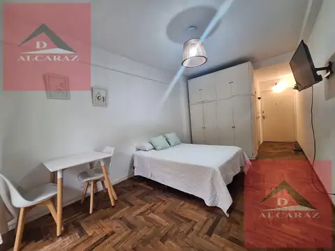 Av Medrano  al 1700