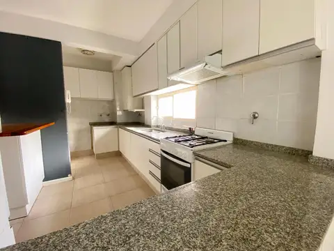 Departamento en Alquiler en Centro, $ 770.000