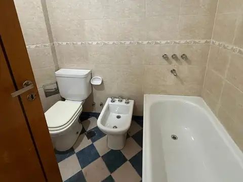 Departamento en Venta en Mataderos, USD 140.000