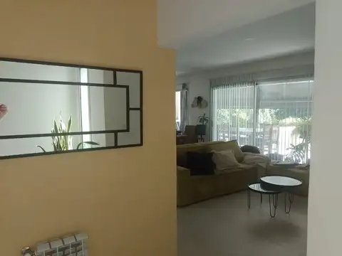 Casa en Venta en Pilar del Este - San Eduardo, USD 185.000