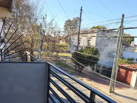 SALTO 200, Piso 1