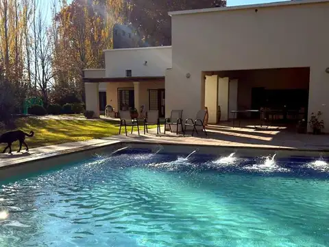 Maza Sur 8615 Lunlunta Maipu 8600