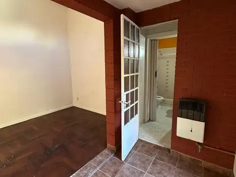 Depto Tipo Casa en Venta al Este