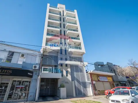 VENTA DPTO 1 DORM CON COCHERA