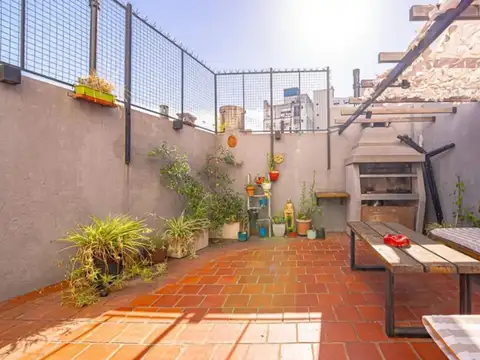 Depto Tipo Casa en Venta de 4 ambientes