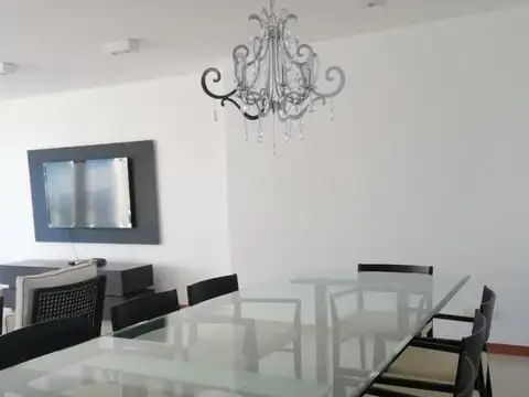 Departamento en Venta con 2 cocheras