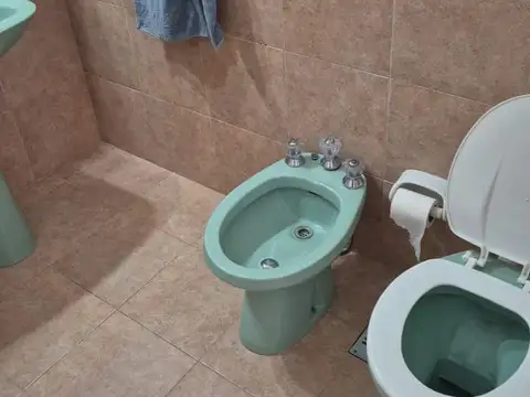 Depto Tipo Casa en Alquiler al Este