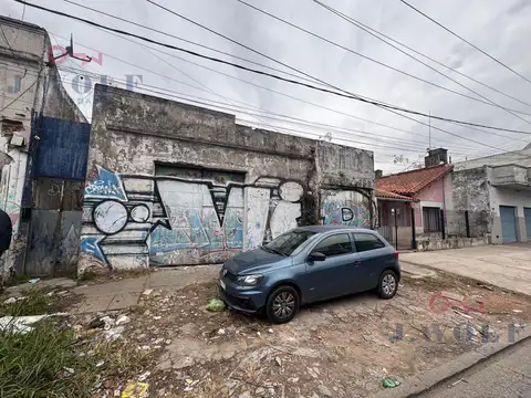 Avenida De Los Constituyentes al 3500