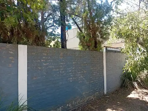 Casa en Venta con 4 cocheras