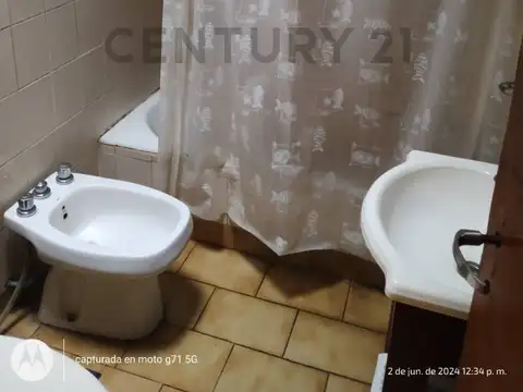 28 entre 77 y  78 2200, Piso 0