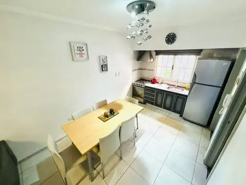 VENTA DEPARTAMENTO TRES AMBIENTES LANUS  COCHERA