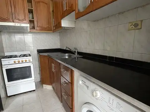 Venta depto monoambiente con balcon y cochera - La Boca - Apto credito