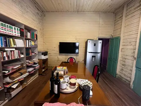 Casa en Venta con 6 cocheras