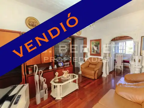 Departamento 3 Ambientes - Impecable estado - Barrio Gral. San Martín -