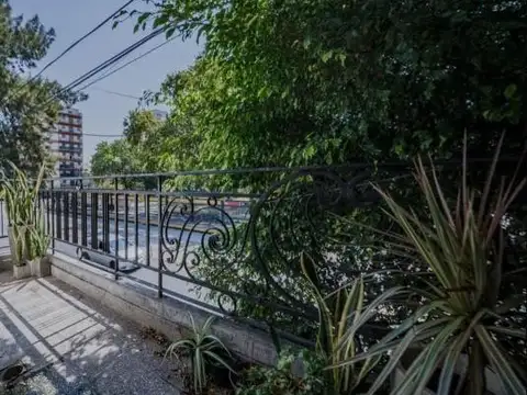 Depto Tipo Casa en Venta 45 años