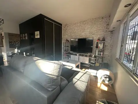 Pacheco 3500, Piso 1