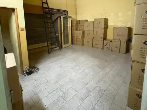 Casa 5 ambientes con 1 baño