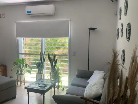 DUPLEX EN ITUZAINGO 4 AMB PATIO PARRILLA COCHERA