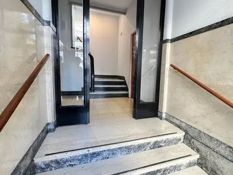 Depto Tipo Casa en Venta 46 años