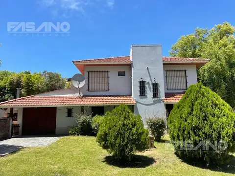 Casa en Venta en Punta Mogotes, USD 108.000