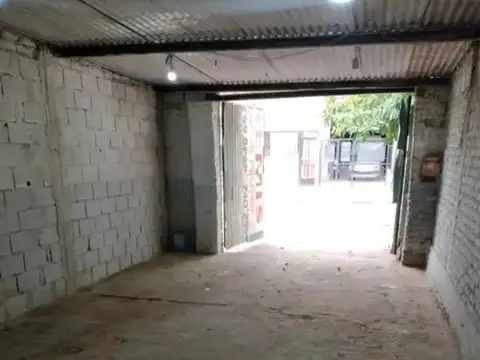Local en Alquiler en Loma Hermosa, $ 600.000