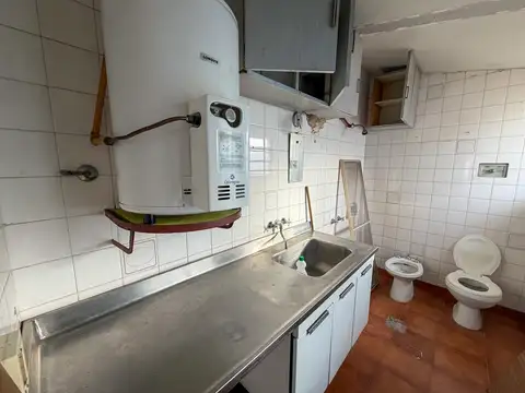 Casa en venta sobre Av. Italia - Apta crédito hipotecario