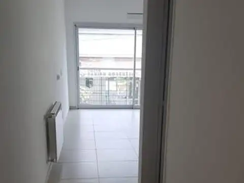 VENTA Moderno departamento de 1 ambiente a estrenar en el centro de Monte Grande