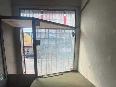 Almirante Brown  al 3200