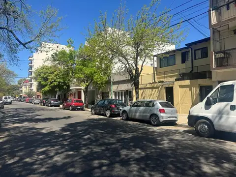 Depto Tipo Casa en Venta 56 años