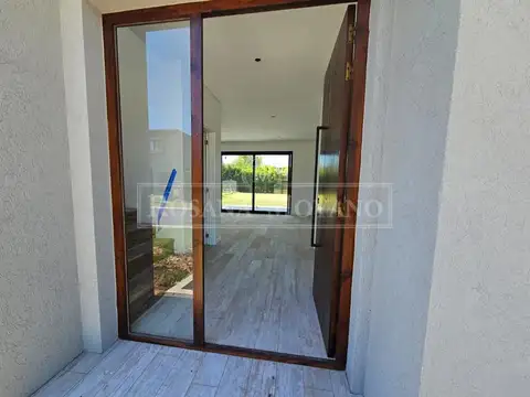 Casa en Venta en Vila Marina, USD 300.000