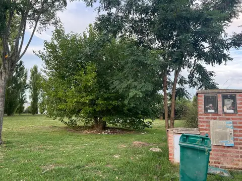 Área 2 , cerca del house y área deportiva !