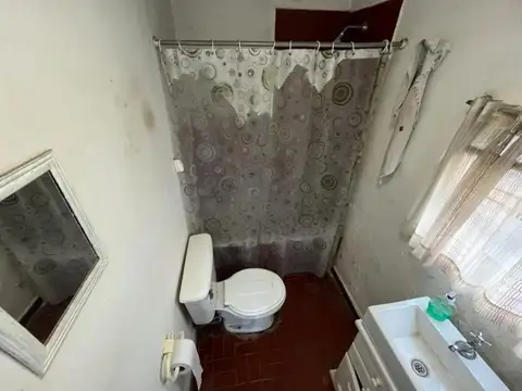 Casa 3 ambientes con 2 baños