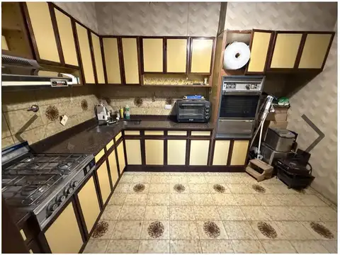 Depto Tipo Casa 4 ambientes con 2 baños