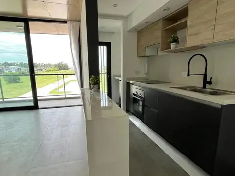 Departamento 4 Ambientes en venta con balcón en Complejo Mirasoles, Canning
