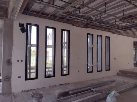 Casa en Venta en San Eliseo Golf & Country, USD 555.555